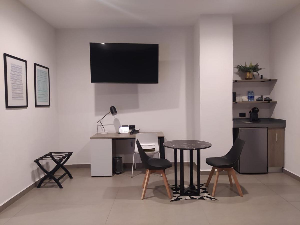 Th Hotel & Vivienda Tepatitlán de Morelos Eksteriør billede