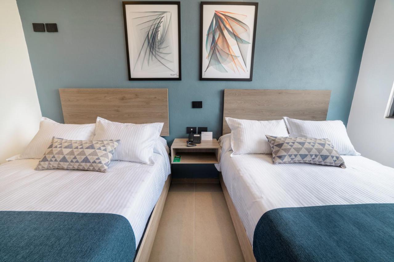 Th Hotel & Vivienda Tepatitlán de Morelos Eksteriør billede