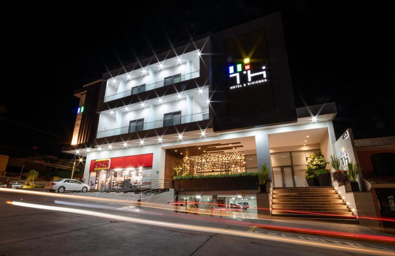 Th Hotel & Vivienda Tepatitlán de Morelos Eksteriør billede